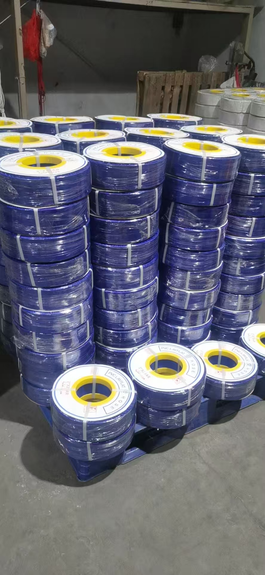 Plastic-coated Water Hose photo 1